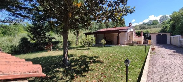 casa indipendente in vendita a Sant'Agata de' Goti