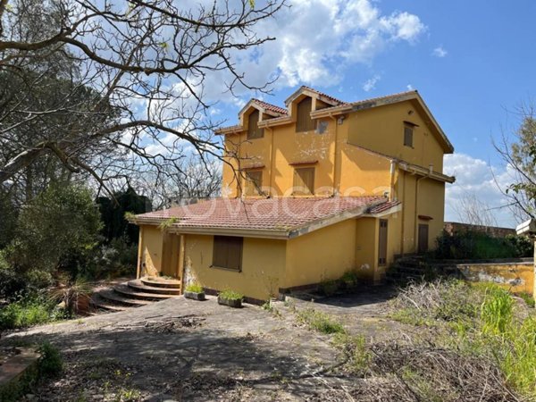 casa indipendente in vendita a Sant'Agata de' Goti in zona Cotugni Paolini