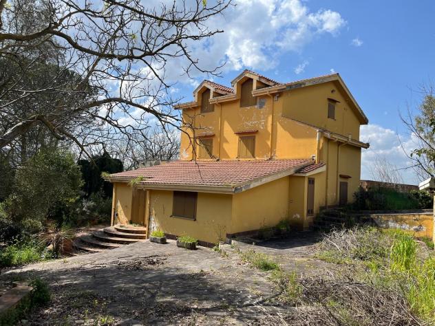 casa indipendente in vendita a Sant'Agata de' Goti in zona Cotugni Paolini