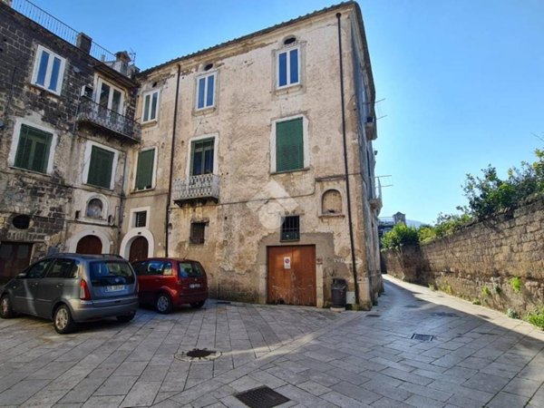 appartamento in vendita a Sant'Agata de' Goti in zona Cotugni Paolini