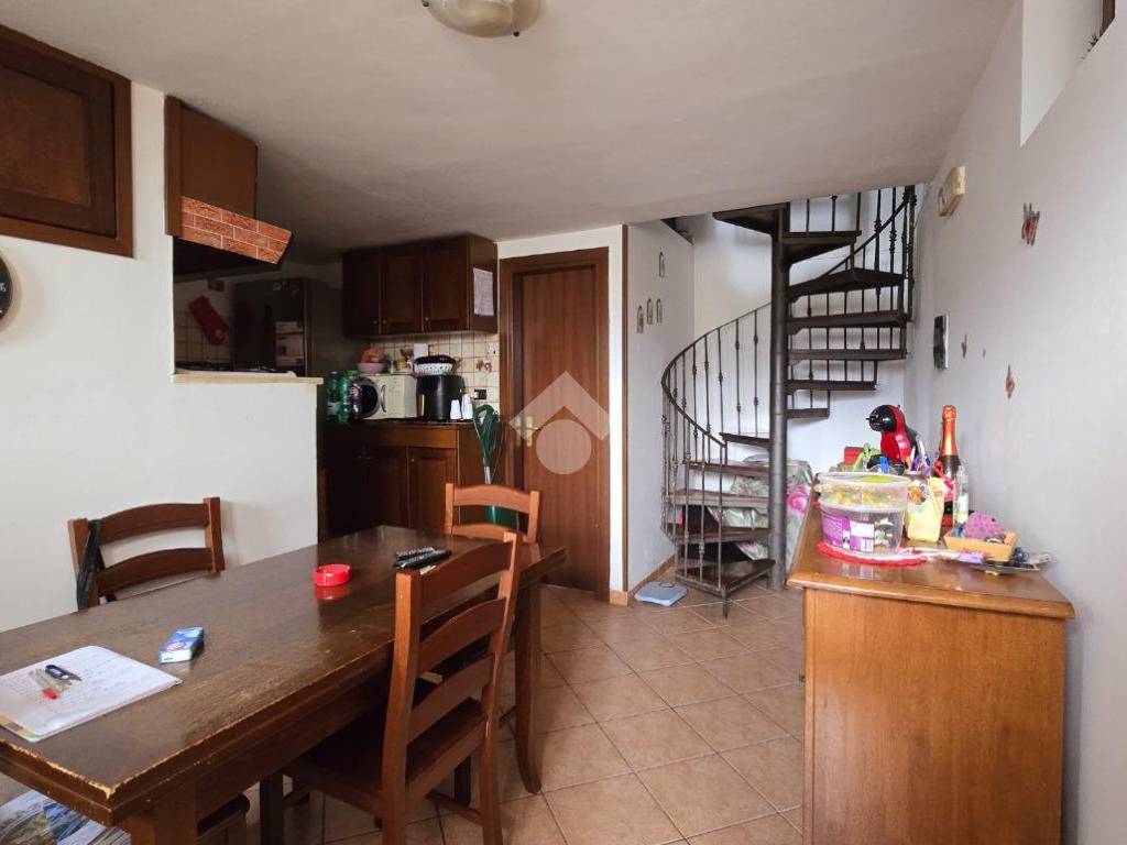 appartamento in vendita a Sant'Agata de' Goti in zona Cotugni Paolini