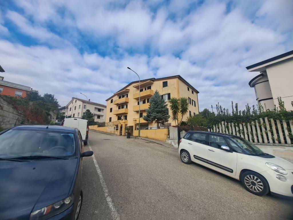 appartamento in vendita a Sant'Agata de' Goti in zona Cotugni Paolini