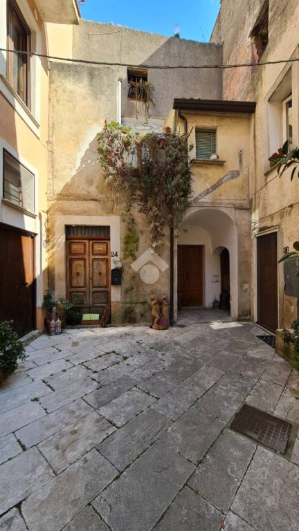 appartamento in vendita a Sant'Agata de' Goti in zona Cotugni Paolini
