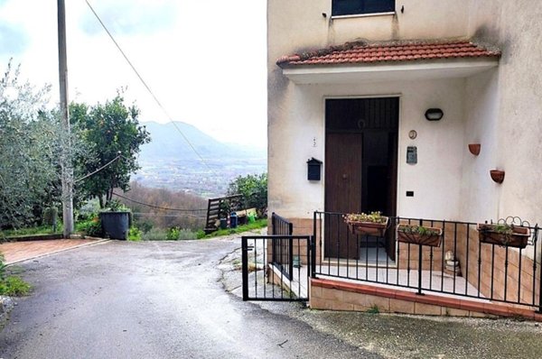 appartamento in vendita a Sant'Agata de' Goti in zona Faggiano