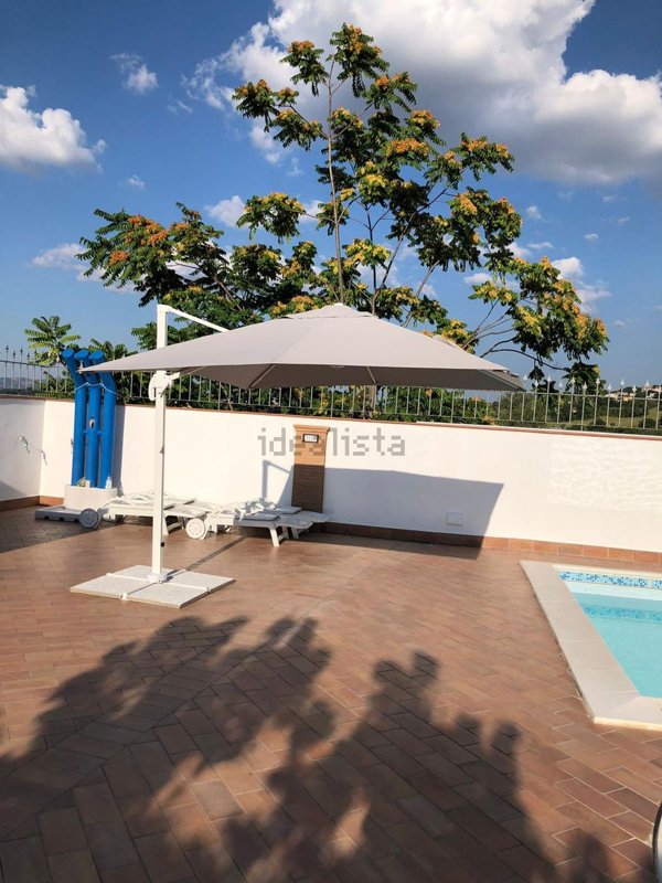 casa indipendente in vendita a Sant'Angelo a Cupolo