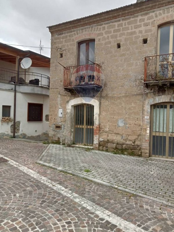 casa indipendente in vendita a Sant'Angelo a Cupolo in zona Panelli