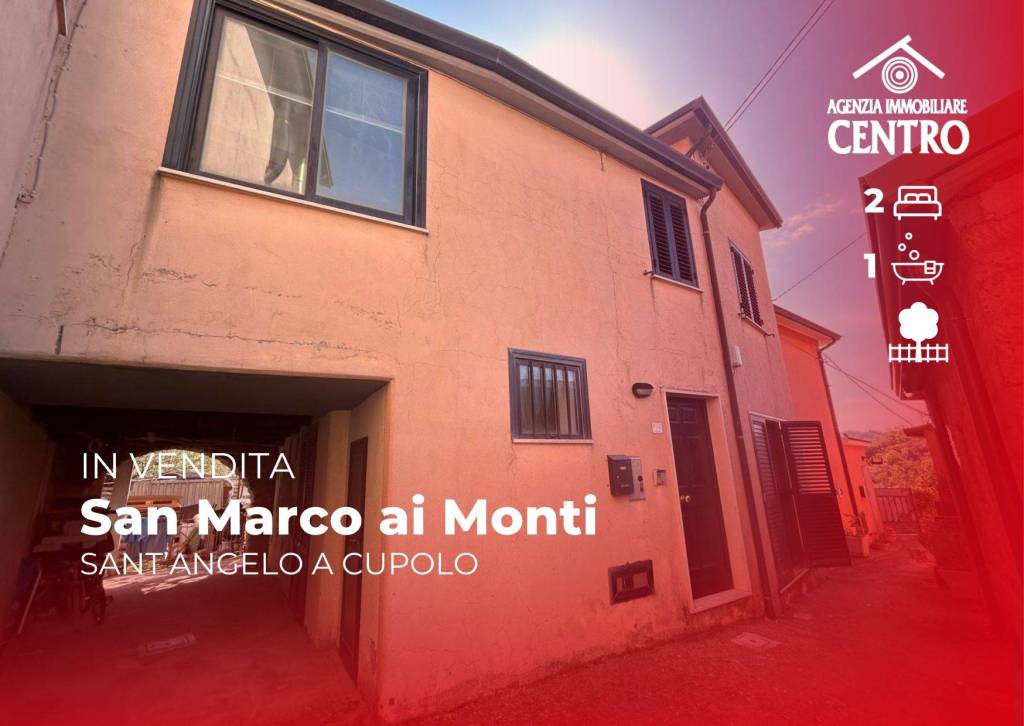 casa indipendente in vendita a Sant'Angelo a Cupolo