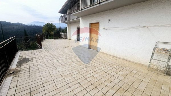 appartamento in vendita a Sant'Angelo a Cupolo in zona Bagnara