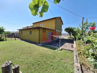 casa semindipendente in vendita a Sant'Angelo a Cupolo