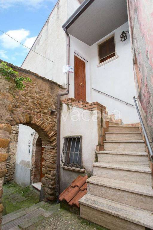 casa indipendente in vendita a Sant'Angelo a Cupolo