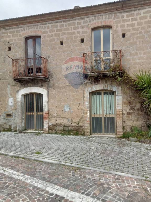 casa indipendente in vendita a Sant'Angelo a Cupolo in zona Panelli