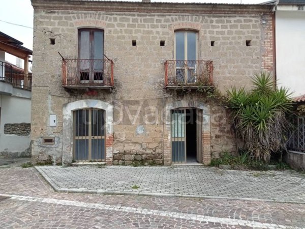 casa indipendente in vendita a Sant'Angelo a Cupolo in zona Panelli