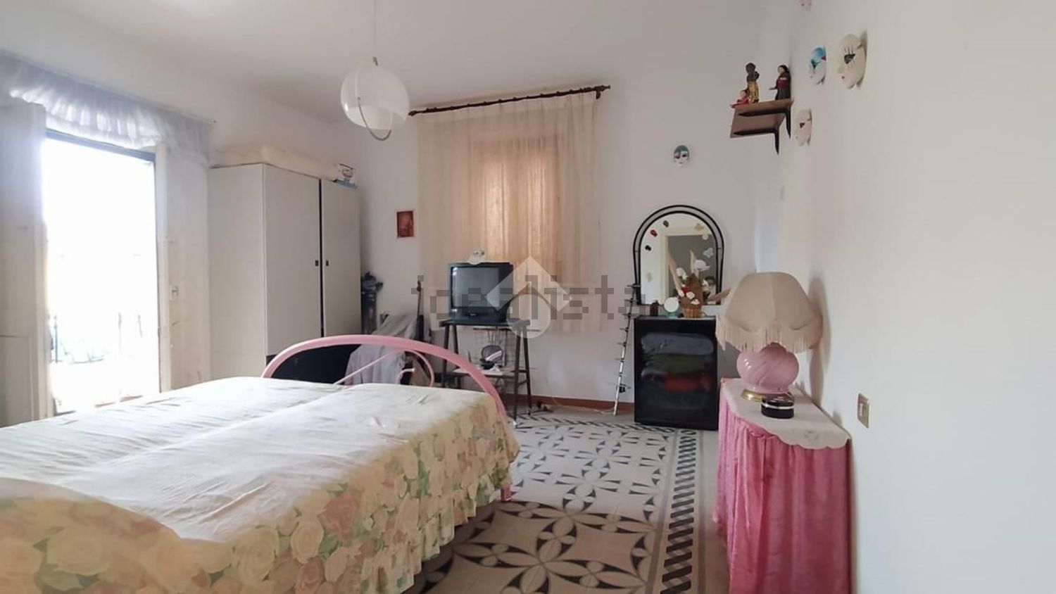 casa indipendente in vendita a Sant'Angelo a Cupolo in zona Perrillo