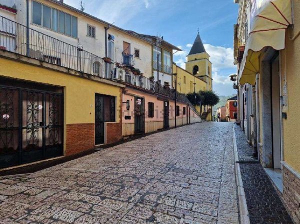 appartamento in vendita a Sant'Angelo a Cupolo in zona Pastene