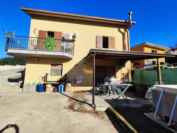 appartamento in vendita a Sant'Angelo a Cupolo