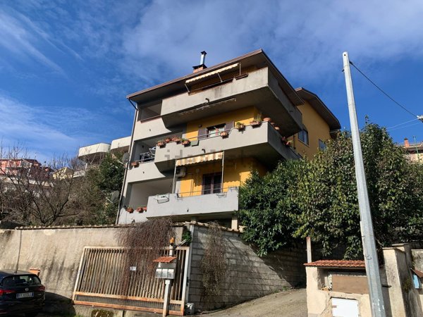 appartamento in vendita a Sant'Angelo a Cupolo in zona Montorsi