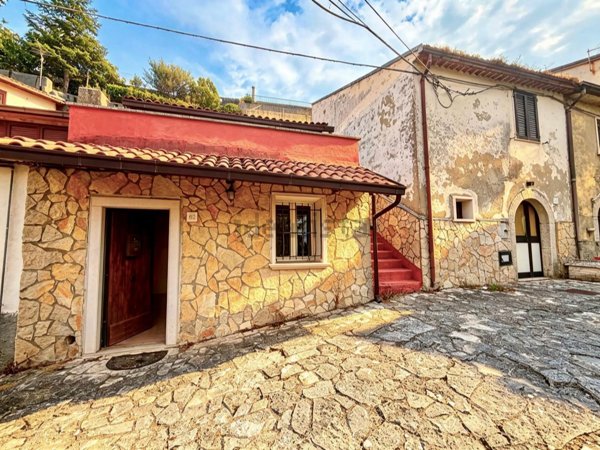 appartamento in vendita a Sant'Angelo a Cupolo in zona San Marco ai Monti