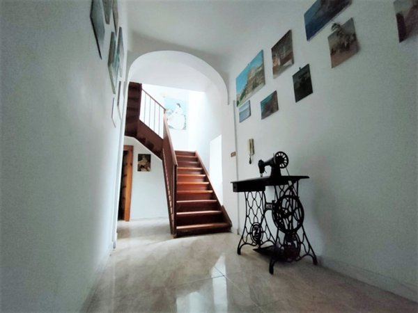 casa indipendente in vendita a Solopaca