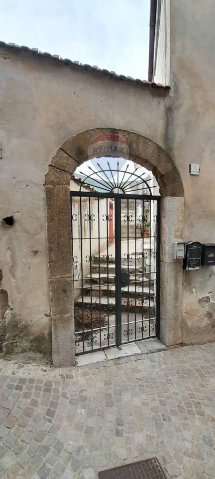 casa semindipendente in vendita a Solopaca