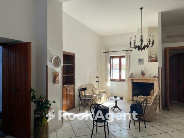 casa indipendente in vendita a Solopaca