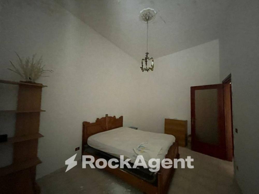 casa indipendente in vendita a Solopaca