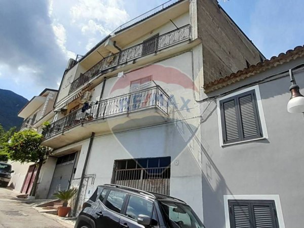 casa indipendente in vendita a Solopaca