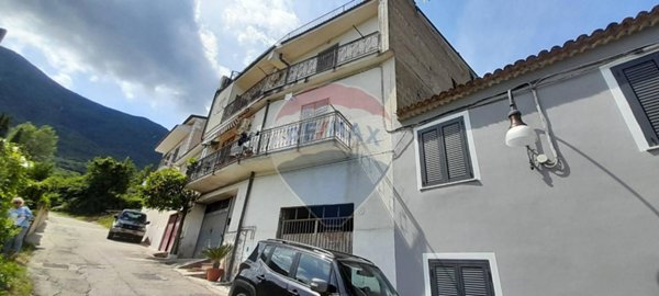 casa indipendente in vendita a Solopaca