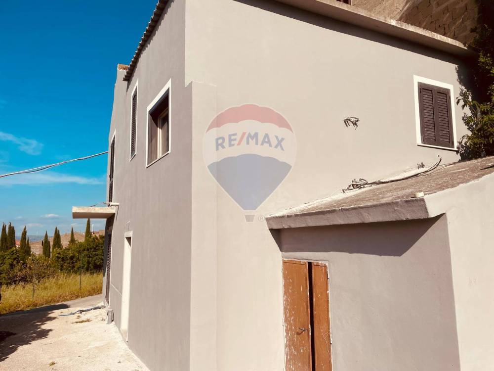 casa indipendente in vendita a Solopaca