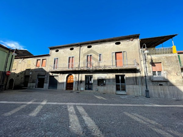 casa indipendente in vendita a Solopaca