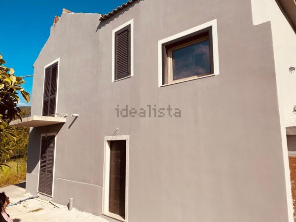 casa indipendente in vendita a Solopaca