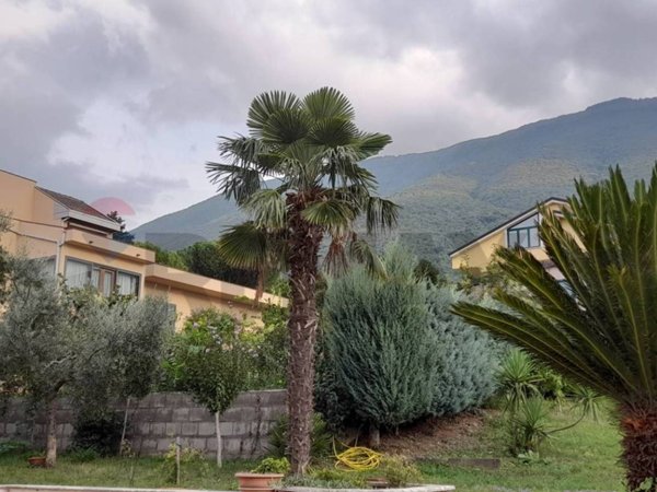 casa indipendente in vendita a Solopaca