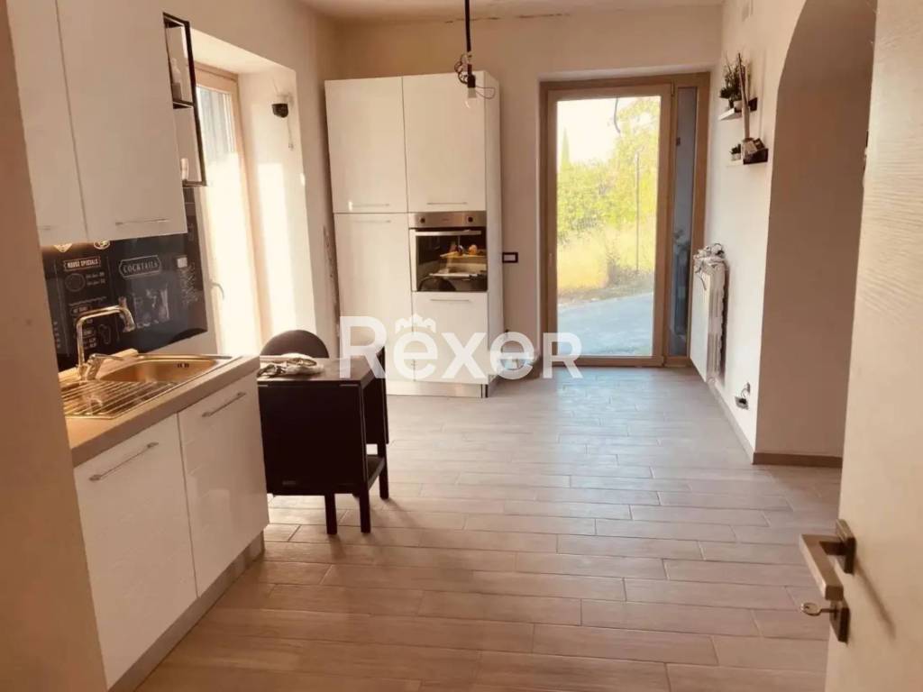 casa indipendente in vendita a Solopaca