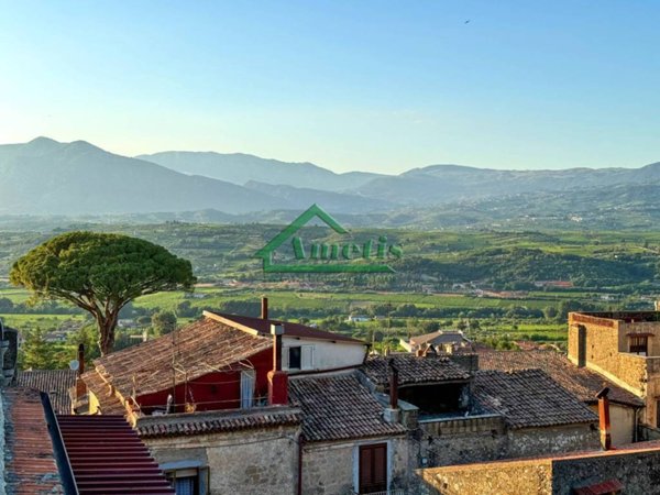 appartamento in vendita a Solopaca