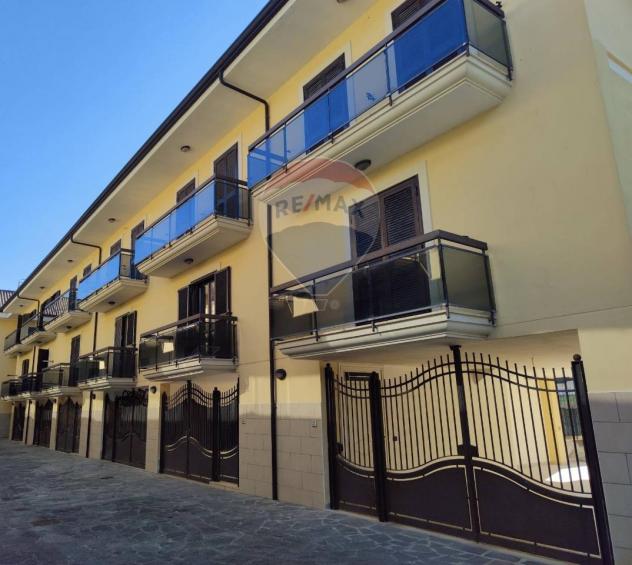 casa indipendente in vendita a Telese Terme