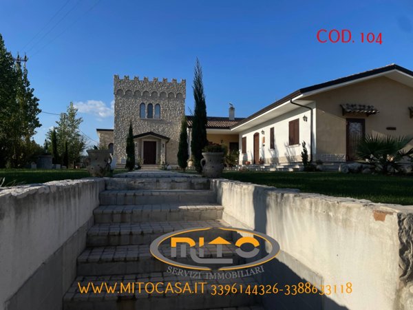 casa indipendente in vendita a Telese Terme