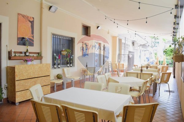 negozio in vendita a Telese Terme