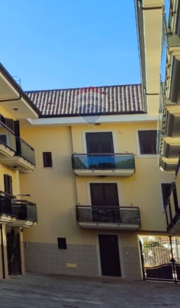 casa indipendente in vendita a Telese Terme