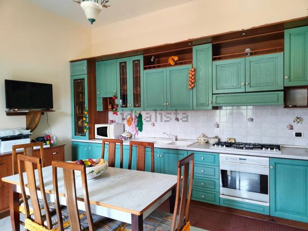 casa semindipendente in vendita a Telese Terme