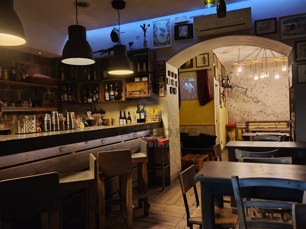 negozio in vendita a Telese Terme