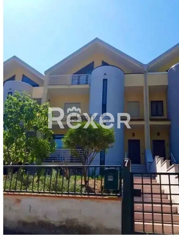 casa indipendente in vendita a Telese Terme