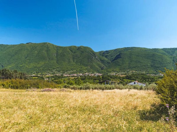 terreno edificabile in vendita a Telese Terme