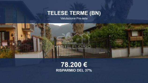 casa indipendente in vendita a Telese Terme