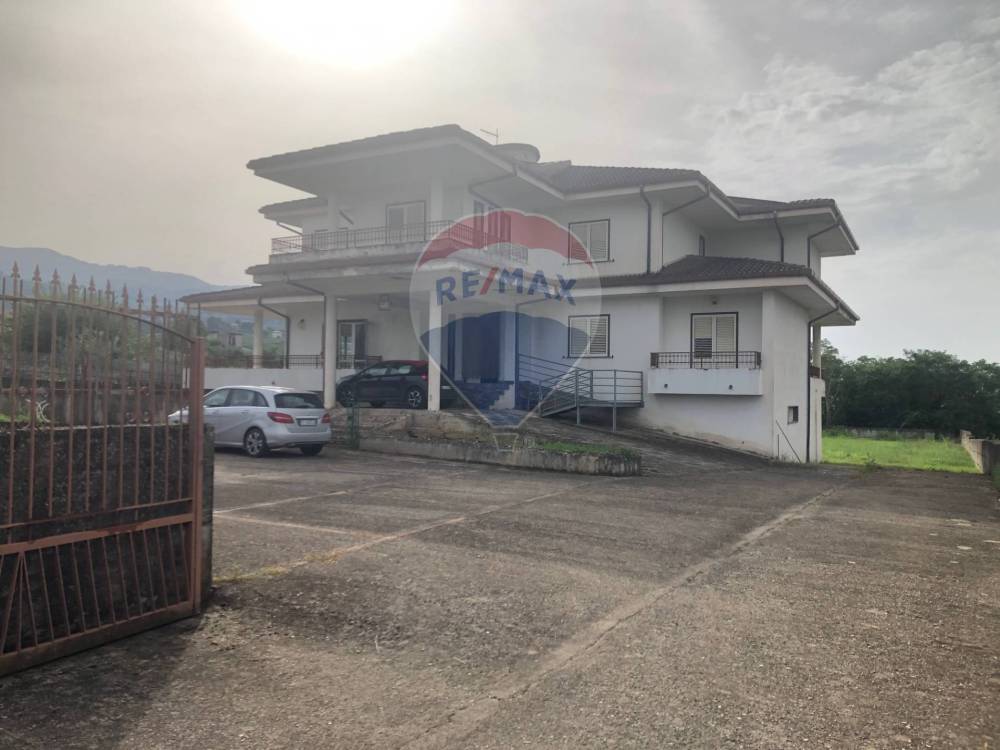 casa indipendente in vendita a Torrecuso
