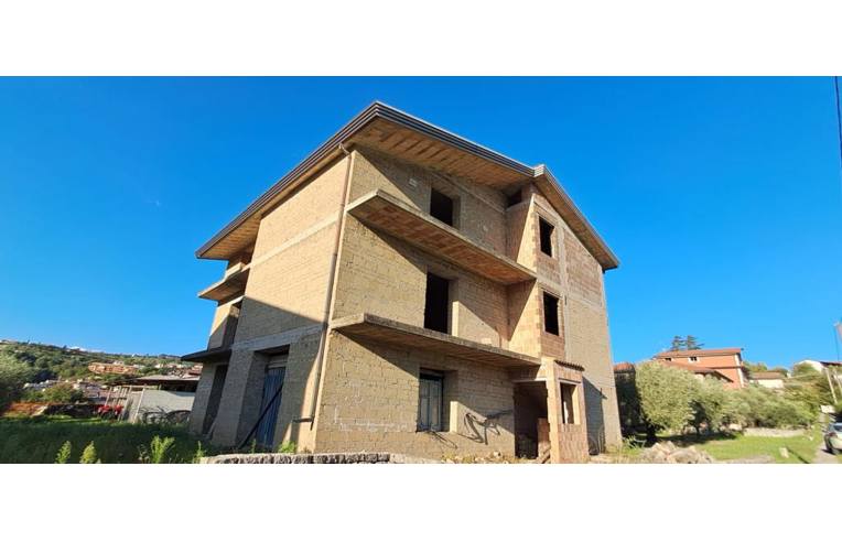 casa indipendente in vendita a Torrecuso in zona Collepiano