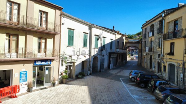 casa indipendente in vendita a Torrecuso