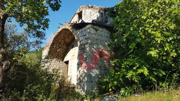 rudere in vendita a Vitulano