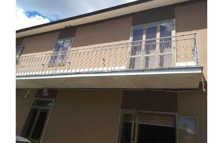 casa indipendente in vendita a Sant'Arcangelo Trimonte