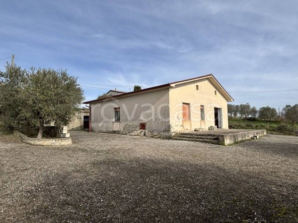 casa indipendente in vendita a Sant'Arcangelo Trimonte