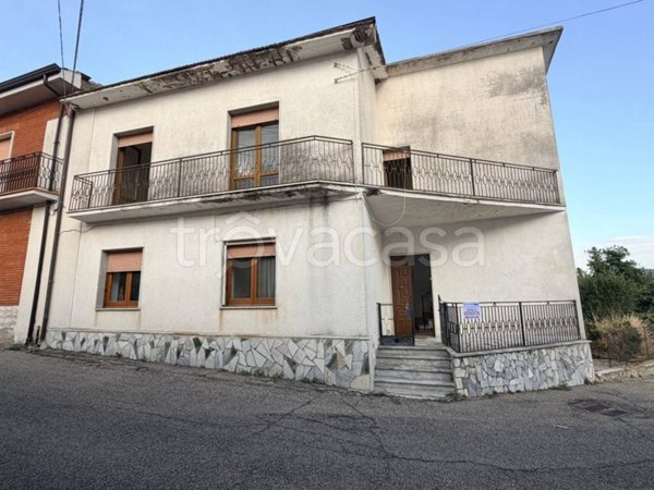 casa indipendente in vendita a Sant'Arcangelo Trimonte