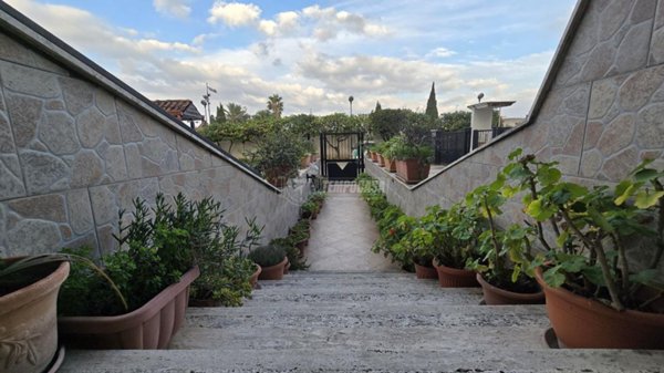 casa indipendente in vendita ad Acerra